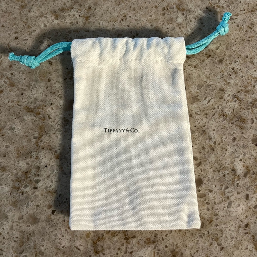 Tiffany linen jewelry pouch